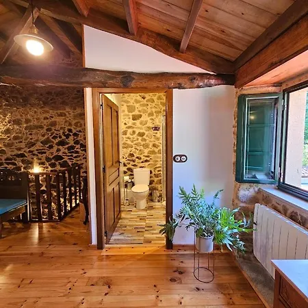A Casa Dos Avós - Vilariño - *